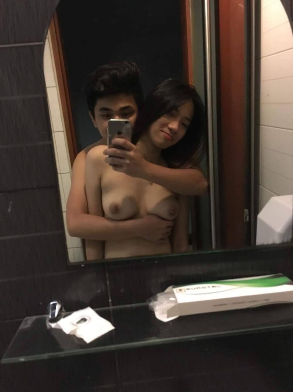 年轻的小姐-中文字幕在线视频网站 - 小鸡AV中文字幕精品一区二区日本大胸