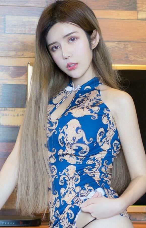 猛烈的抽插她丰满白嫩后面-啪啪啪动态图带声音 - 小鸡AV美国毛片网站