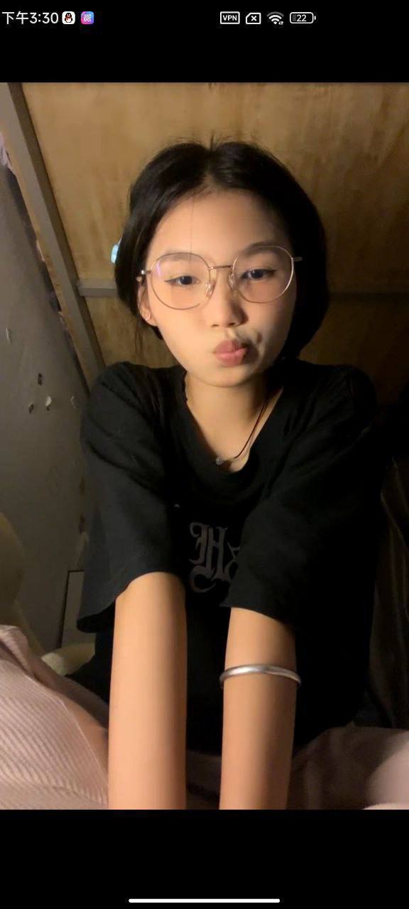 欧美一级片免费看-一级淫片免费看 - 小鸡AV男人一边抓胸一边用桶美女