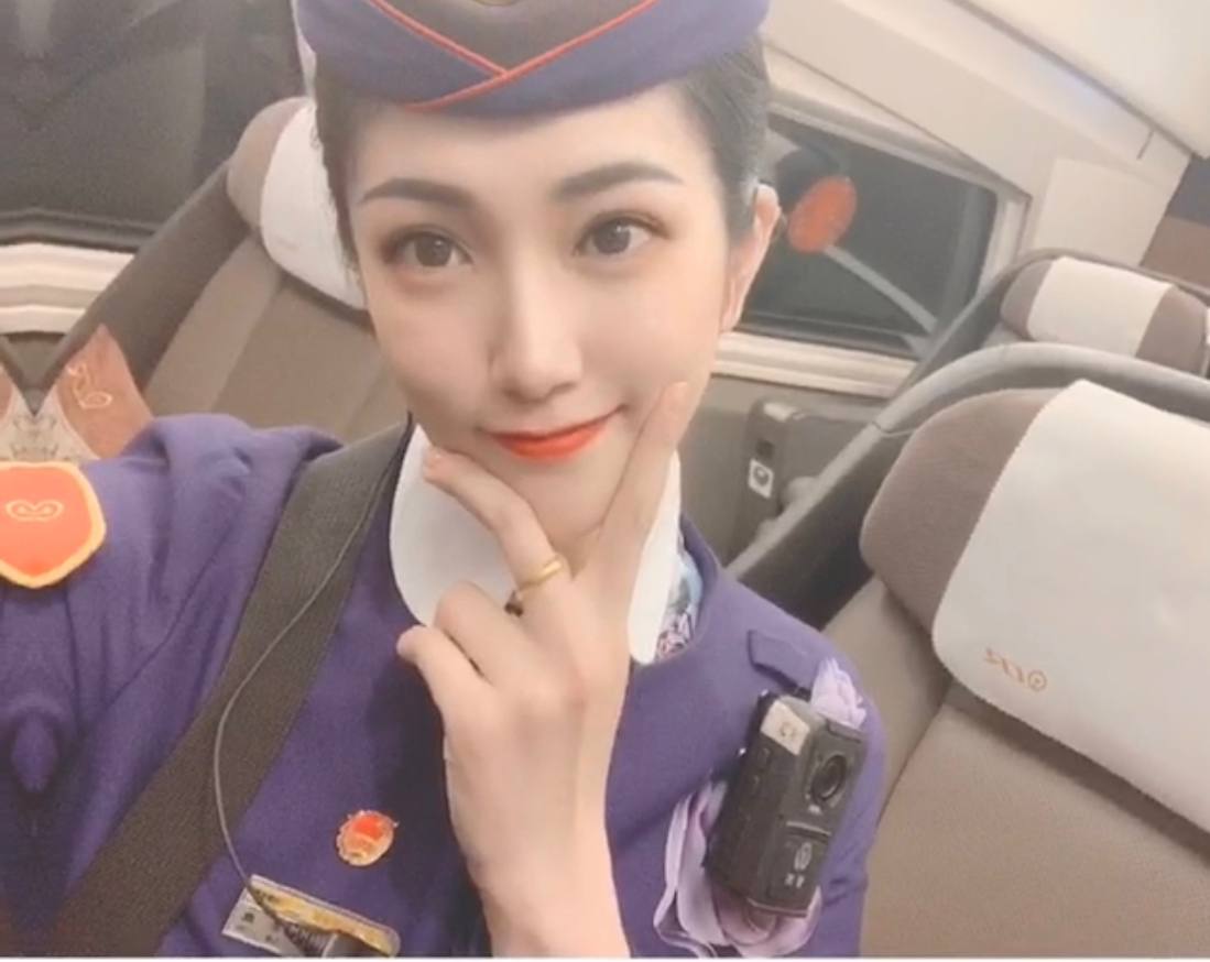 最近免费中文字幕中文高清-国产精品社区在线观看 - 小鸡AV青青草视频免费观看