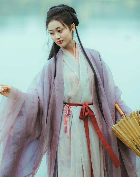 黄在线看-色噜噜亚洲精品中文字幕 - 小鸡AV下雨天的故事无删减在线观看动漫