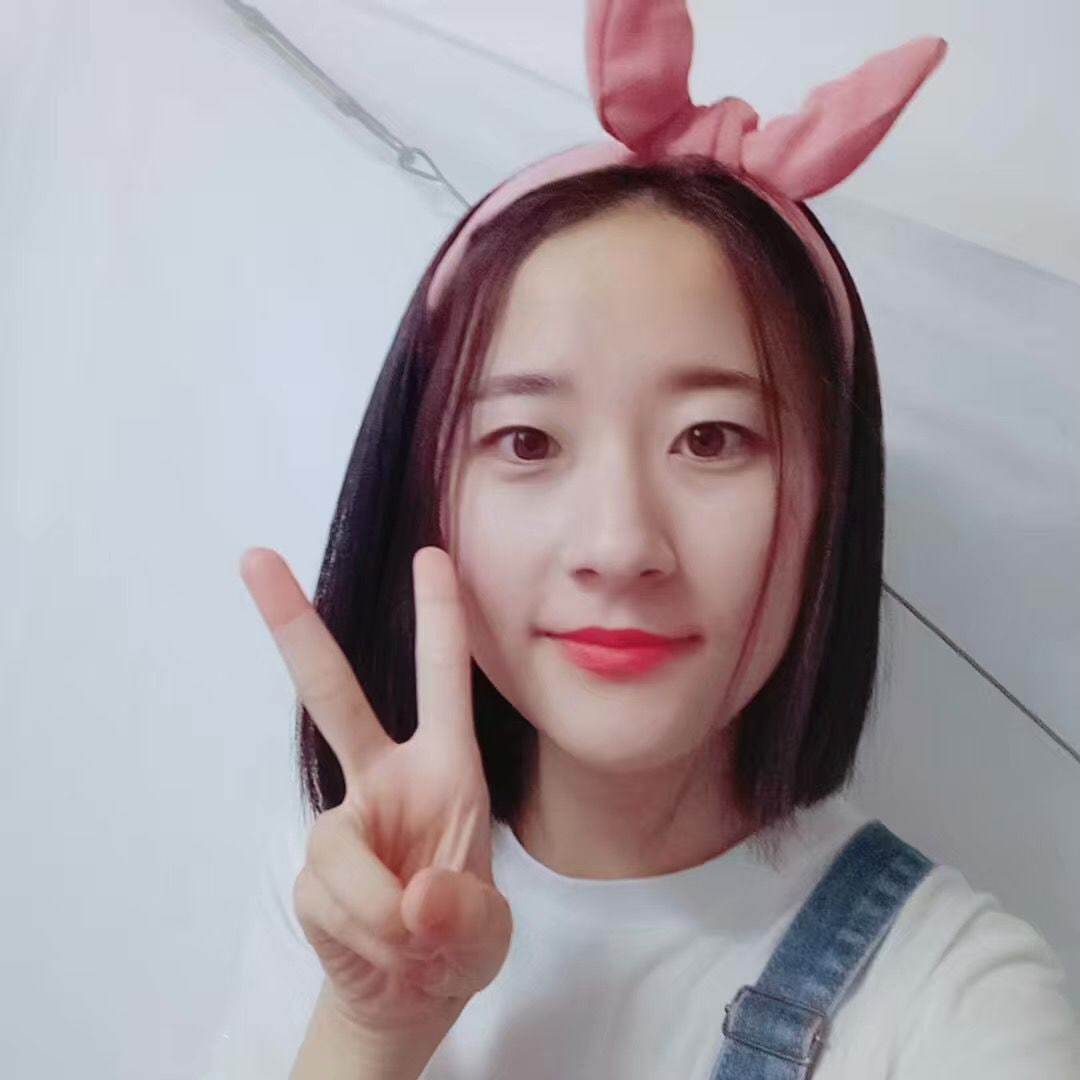 在线看黄色-公交车上高h - 小鸡AV男人把j桶进女的屁股的动态