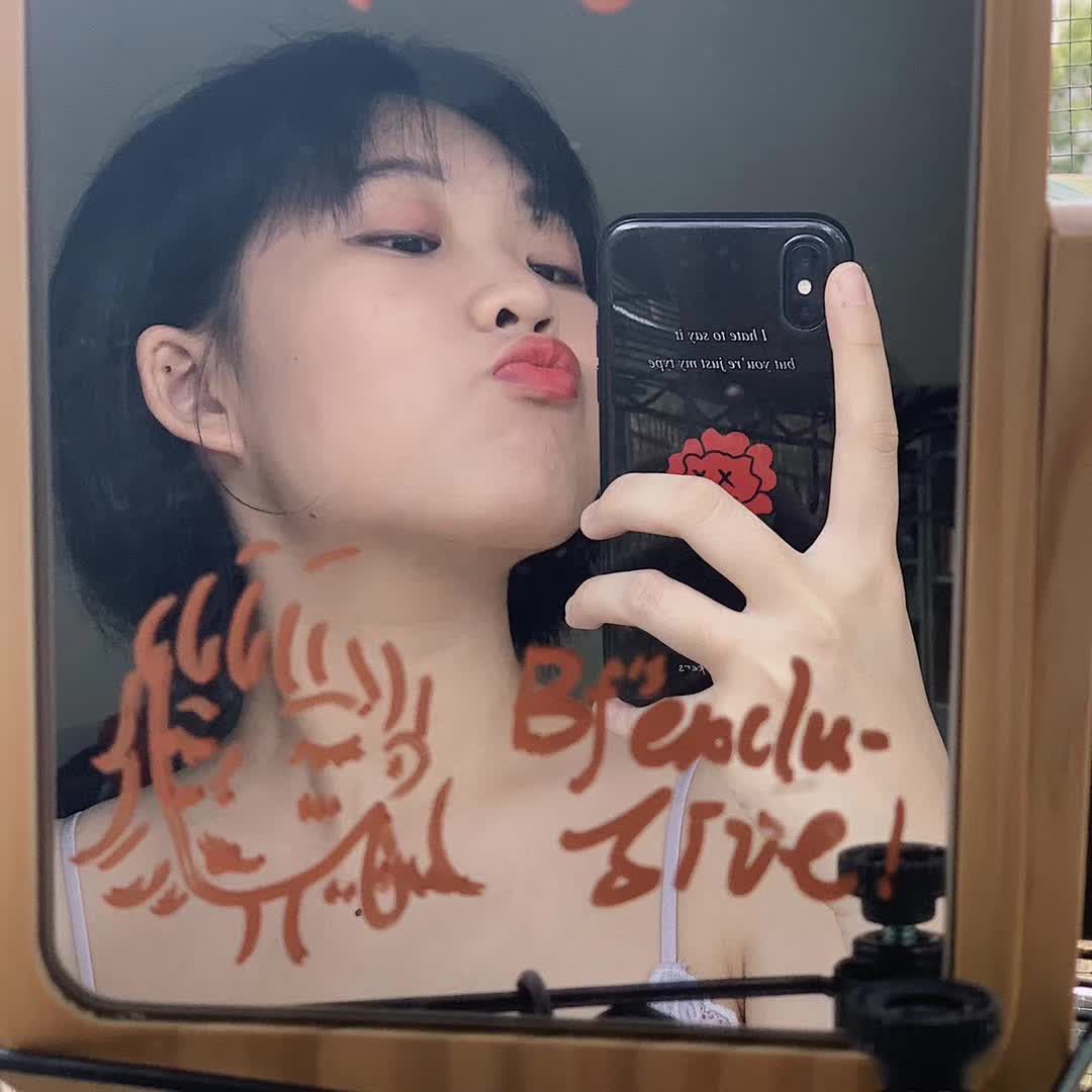 日本午夜网站-国产精品视频久久久久 - 小鸡AV黑人上司粗大拔不出来电影