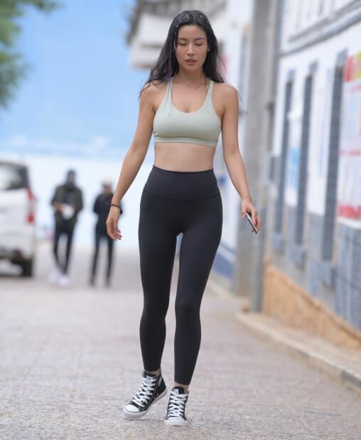 欧美精品一区二区在线观看-77788色淫免费网站视频 - 小鸡AV好爽要喷水了h