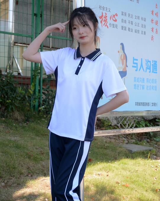 俄罗斯美女破处-日韩专区一区 - 小鸡AV又粗又大黄蓉爽