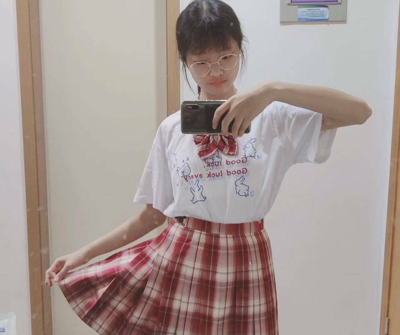 狠狠色噜噜-国内精品在线播放 - 小鸡AV国产综合色精品一区二区三区