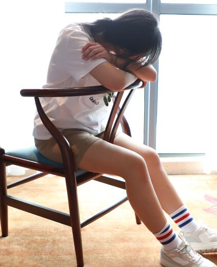 黄色三级在线视频-欧美黄色高清 - 小鸡AV伦理影院