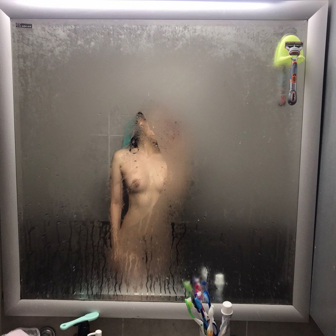 亚洲色在线视频