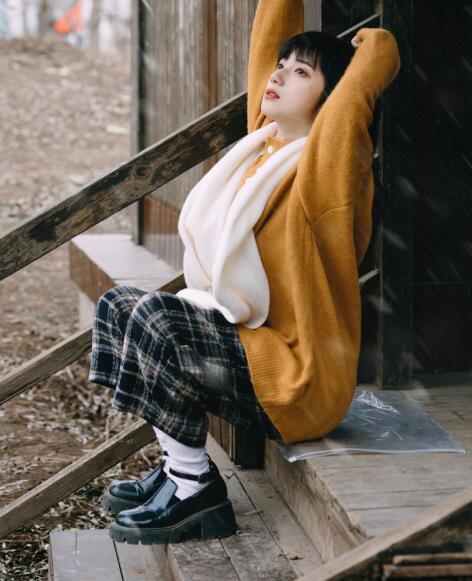 主人请打烂女贱奴的屁股-国产精品人人做人人爽人人添 - 小鸡AV日日干天天射