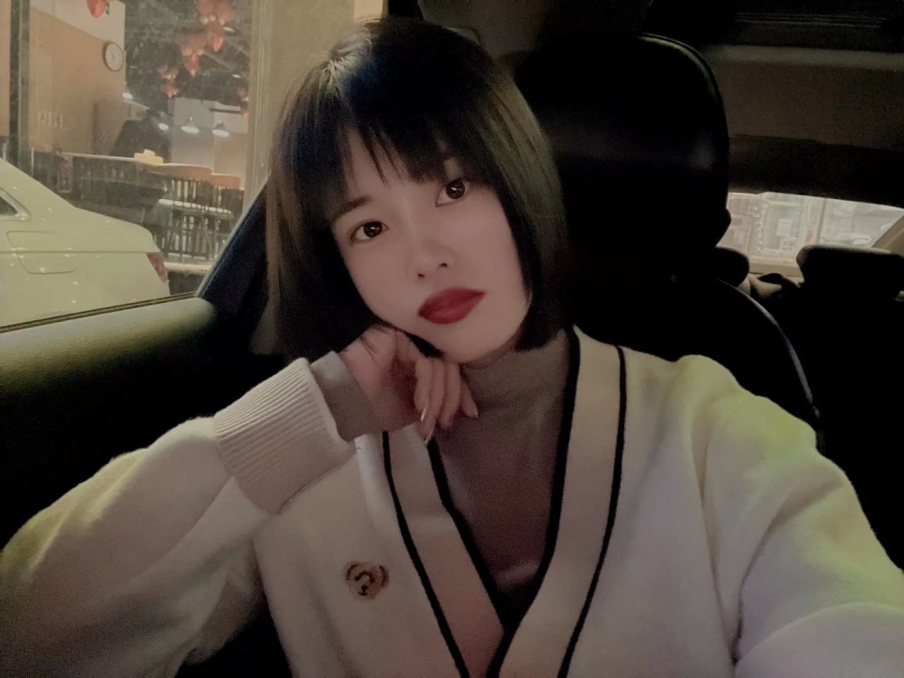 掀开短裙麻麻受孕