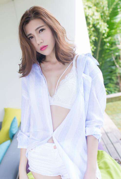 浪妇的粗口叫床-及笄承欢H全肉 - 小鸡AV每一章都有床戏的漫画