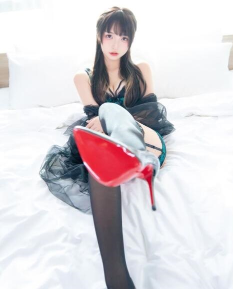 年轻女教师电影-林心如爱浴 - 小鸡AV日韩8区