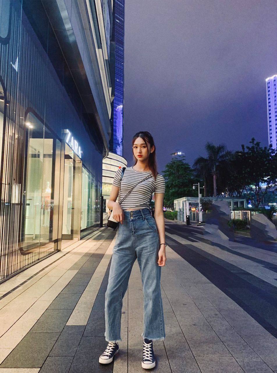 25部又黄又刺激的小说-国产精品秋霞午夜 - 小鸡AV高清h黄动漫在线观看