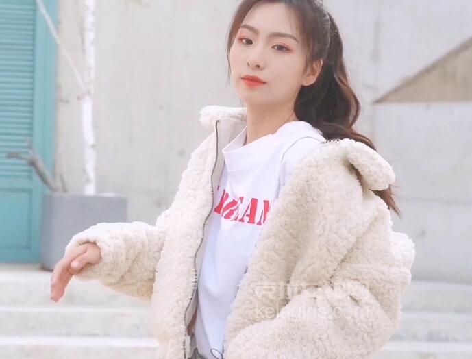 色综色-亚洲www在线观看 - 小鸡AV一本久久a久久精品vr综合