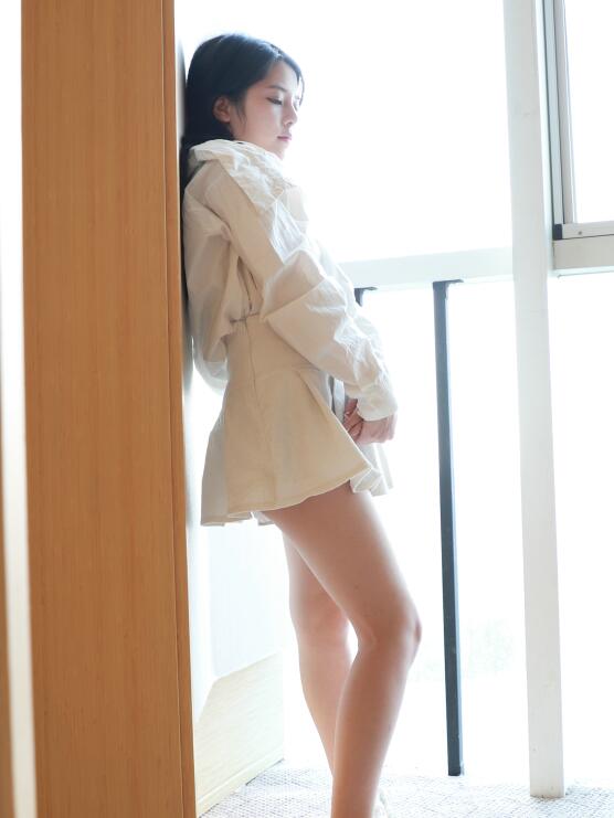 涩涩爱在线撸免费视频-韩国三级《女教师》 - 小鸡AV色涩网站在线观看