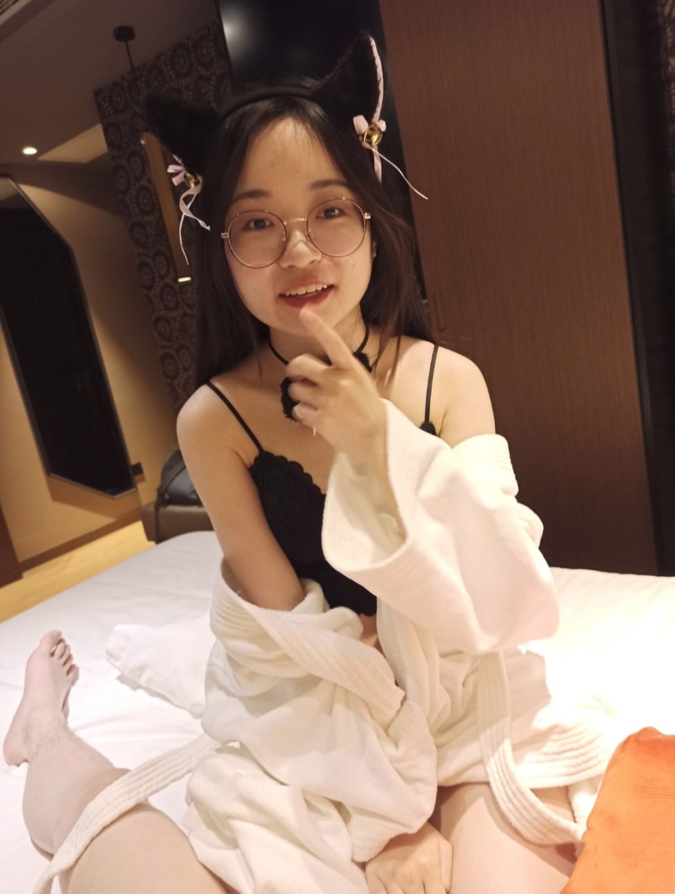 欧美人与动性行为网站免费-校园全黄h全肉细节文 - 小鸡AV国产破处在线观看