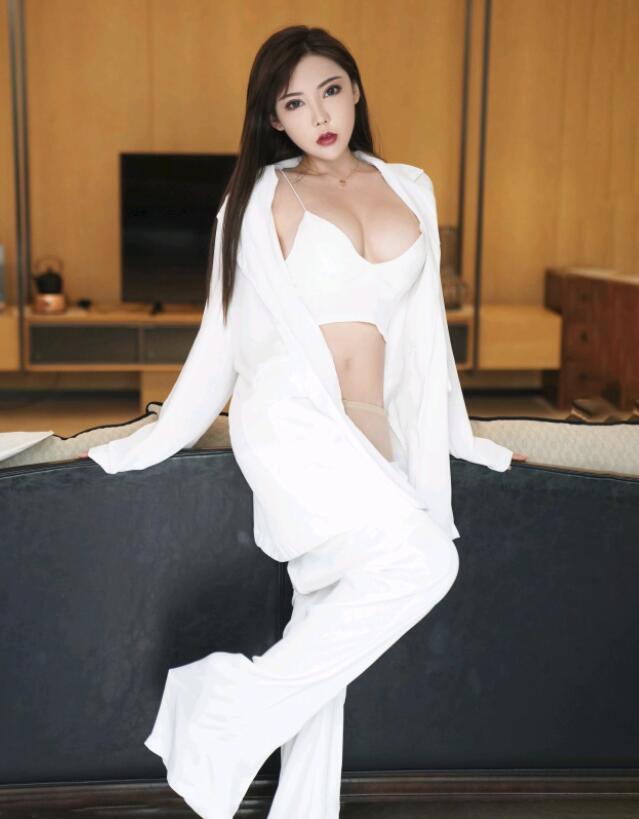 在线视频二区-日韩中文字幕网 - 小鸡AV免费人成又黄又爽的视频强