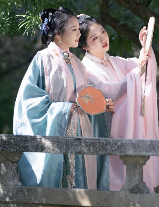 91精品自在拍精选久久-卡1卡2卡3精品推荐老狼 - 小鸡AV欧美人与性动交a欧美精品