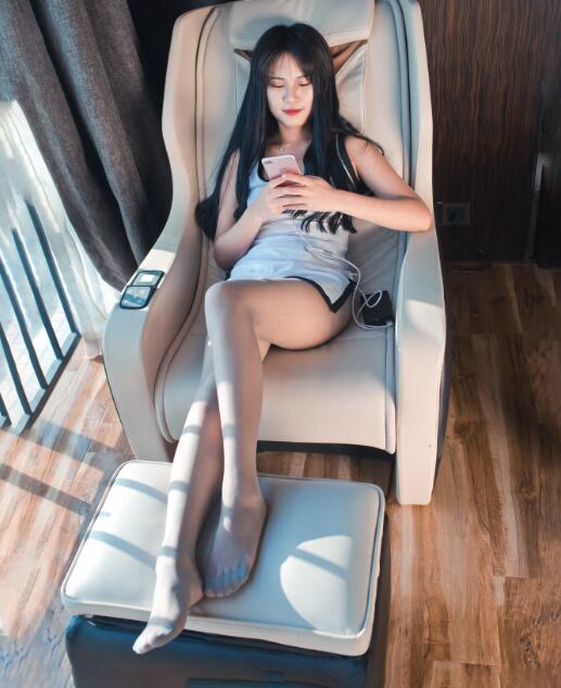 久久综合色综合-中文无码日韩欧 - 小鸡AV年轻漂亮的继坶中文字幕