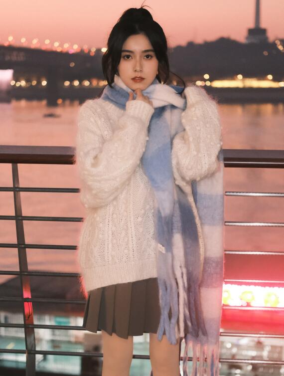 内衣办公室电影-亚洲国产成人精品女人久久久 - 小鸡AV日本伦理电影