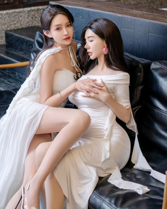 楼道小荡货你好湿好紧好浪