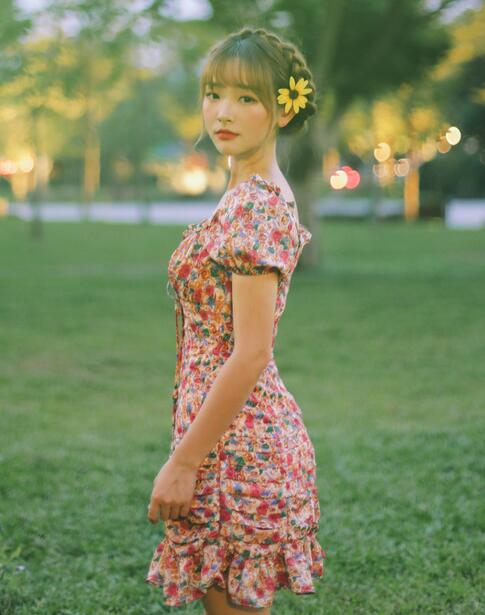 韩国情色电影-我和岳的性事 - 小鸡AV国产在线高清一级毛片