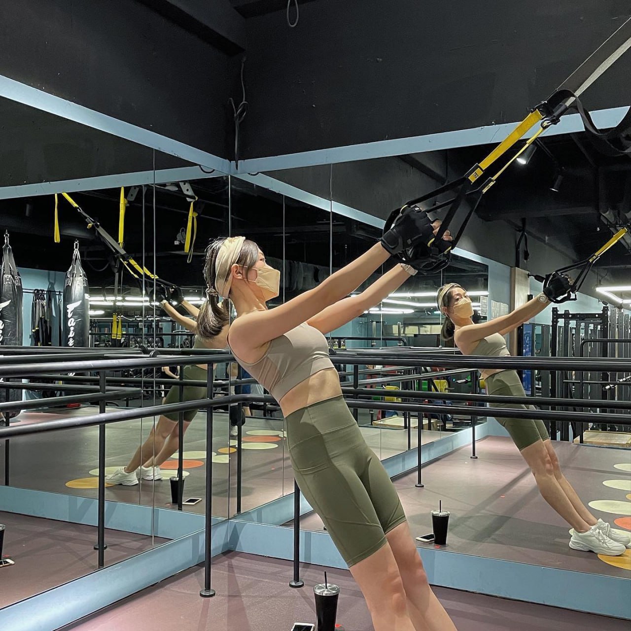 边走边cH肉哭娇妻1v1-韩国伦理片爱人在线观看949 - 小鸡AV欧美又粗又深又猛又爽A片免费看