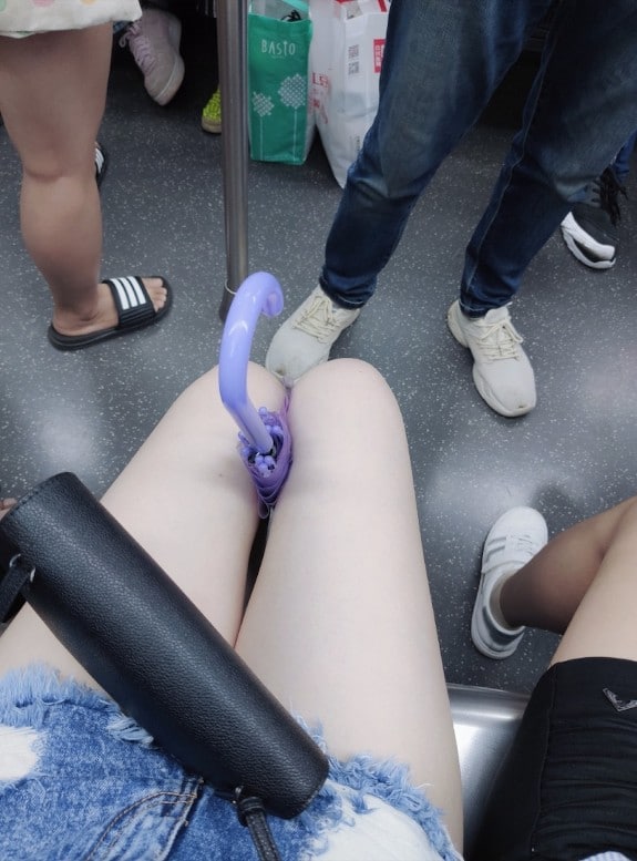 亚洲免费mv-国内色综合精品视频在线 - 小鸡AV男人和女人做爰毛片试看