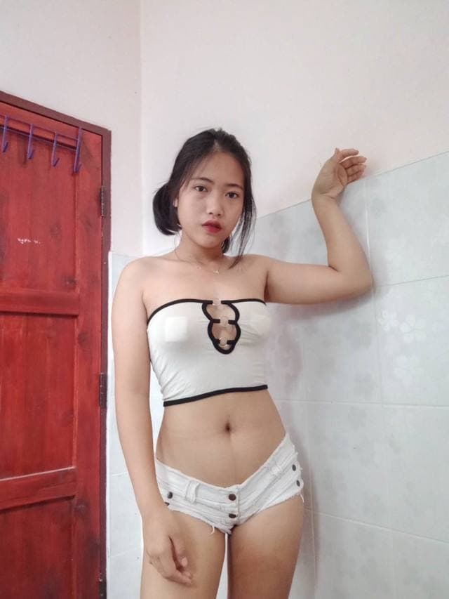 丰满的继牳2-看国产毛片 - 小鸡AV免费看黄色毛片