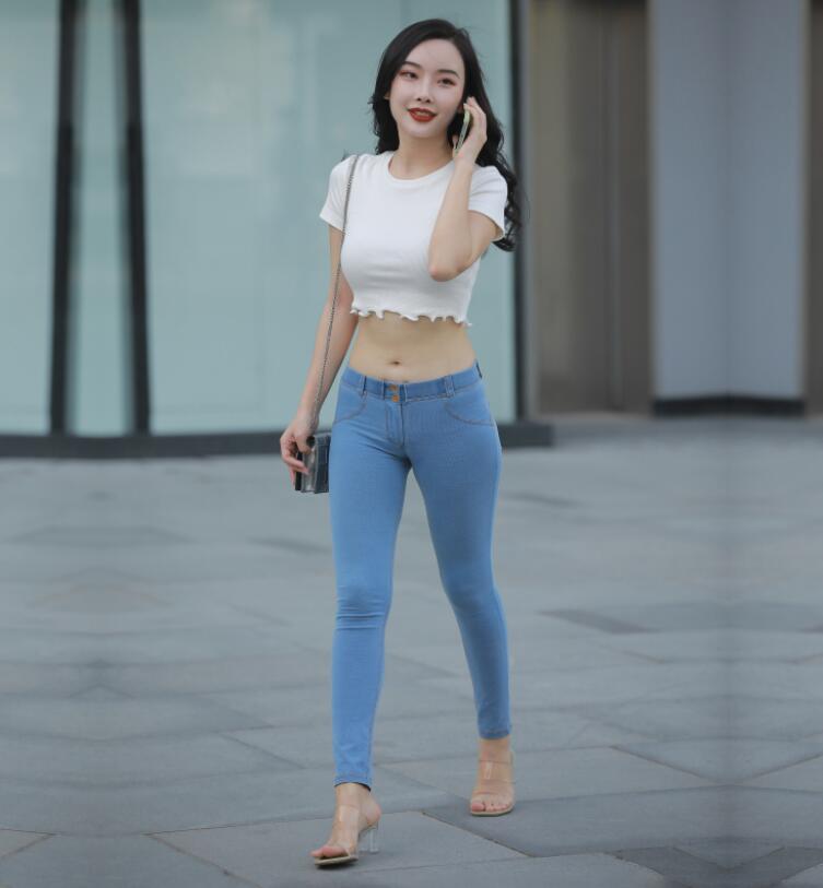 狂野欧美性猛交免费视频-嗯啊不要射 - 小鸡AV老师你夹得好紧好爽全文阅读