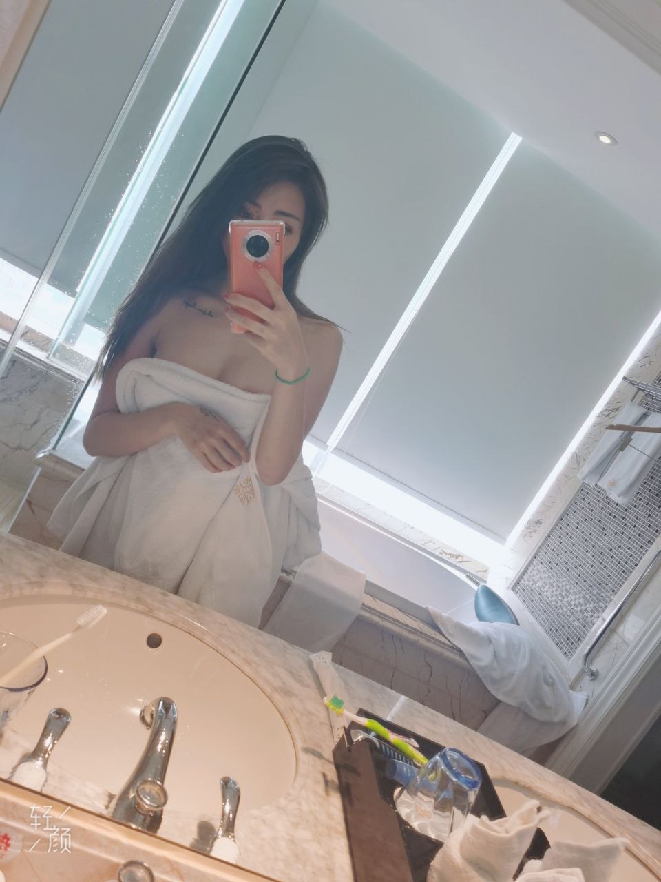 日韩国产在线-电梯小姐动漫在线观看 - 小鸡AV美女一区