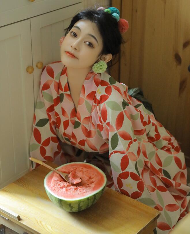 护士小雪的YIN荡高日记H视频-交换夫妇伦理完整版 - 小鸡AV女人自熨全过程视频