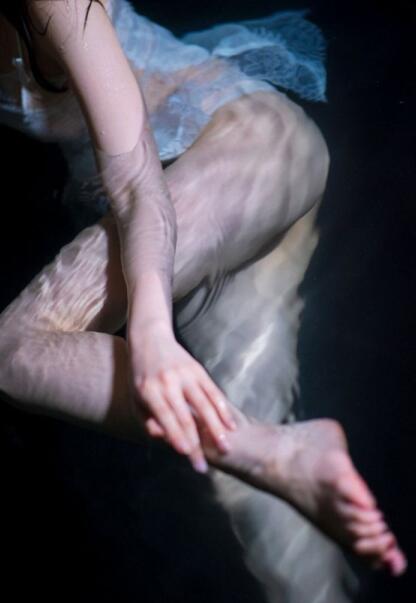 日本一卡精品视频免费