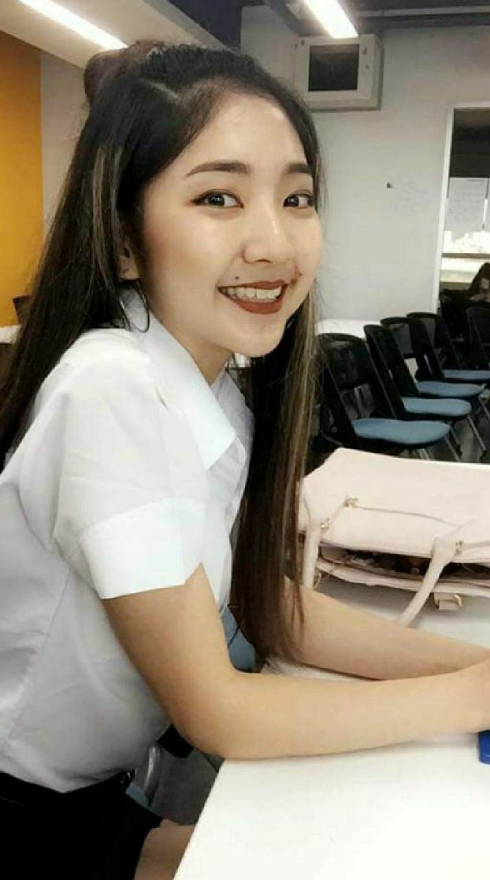 白领性奴的耻辱生活-大炕上的肉体乱第2部分 - 小鸡AV国色天香AV在线观看免费