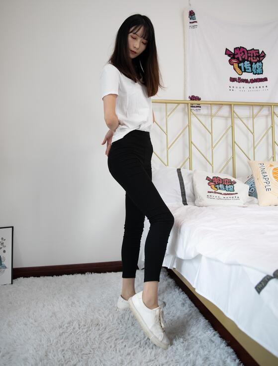 人和拘一级毛片-欧美日韩中文国产 - 小鸡AVyjizz国产在线视频网