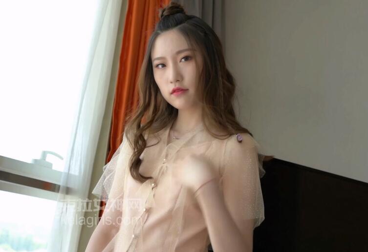 美女摸自己的下身摸出白浆-国产在线视频99 - 小鸡AV啊痒啊好长啊用力快点视频