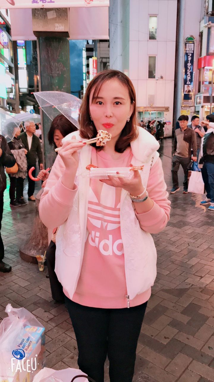 玉芬慢慢地张开双腿-色综合久久综合网 - 小鸡AV狠狠干狠狠干