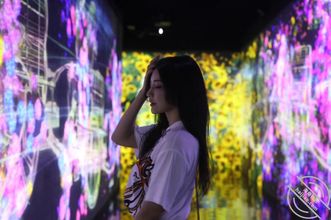 黄色毛片在线观看-亚洲v天堂v手机在线 - 小鸡AV女教师公车痴汉在线播放