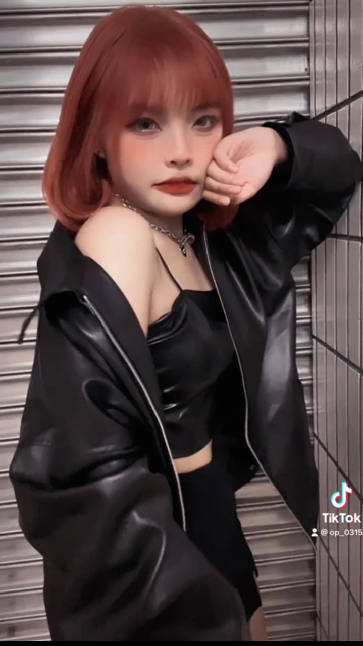 小SAO货边洗澡边CAO你动漫