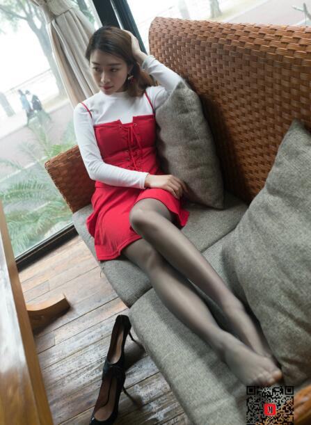 黄色片久久久-久久三级影院 - 小鸡AV无颜之月观看