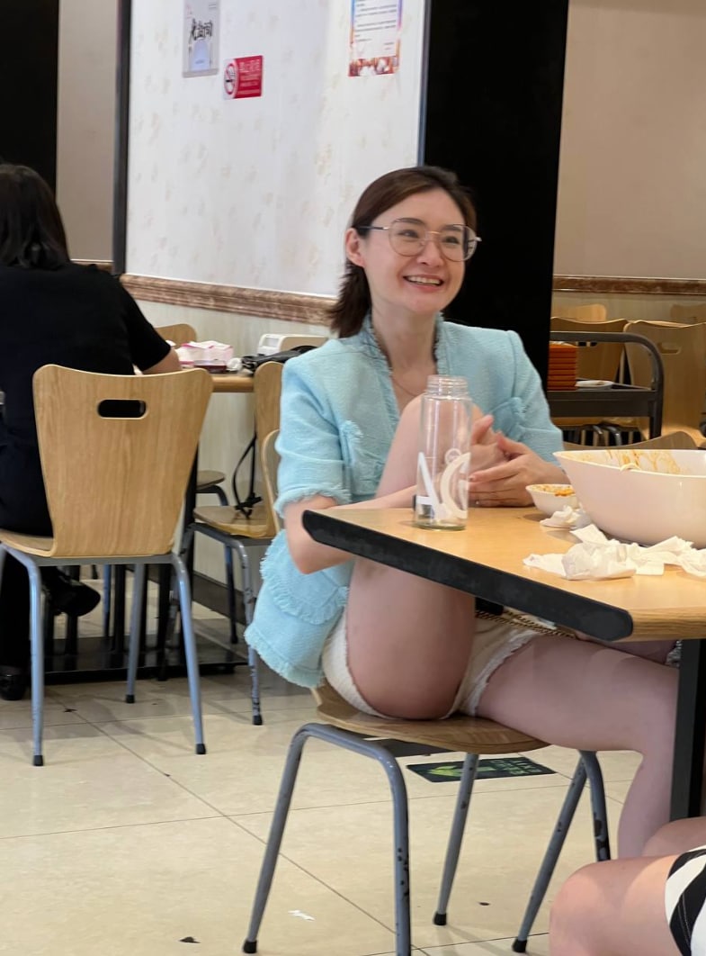 鸭子玩富婆流白浆视频-久草免费福利资源站在线观看 - 小鸡AV丰满人妻翻云覆雨呻吟视频