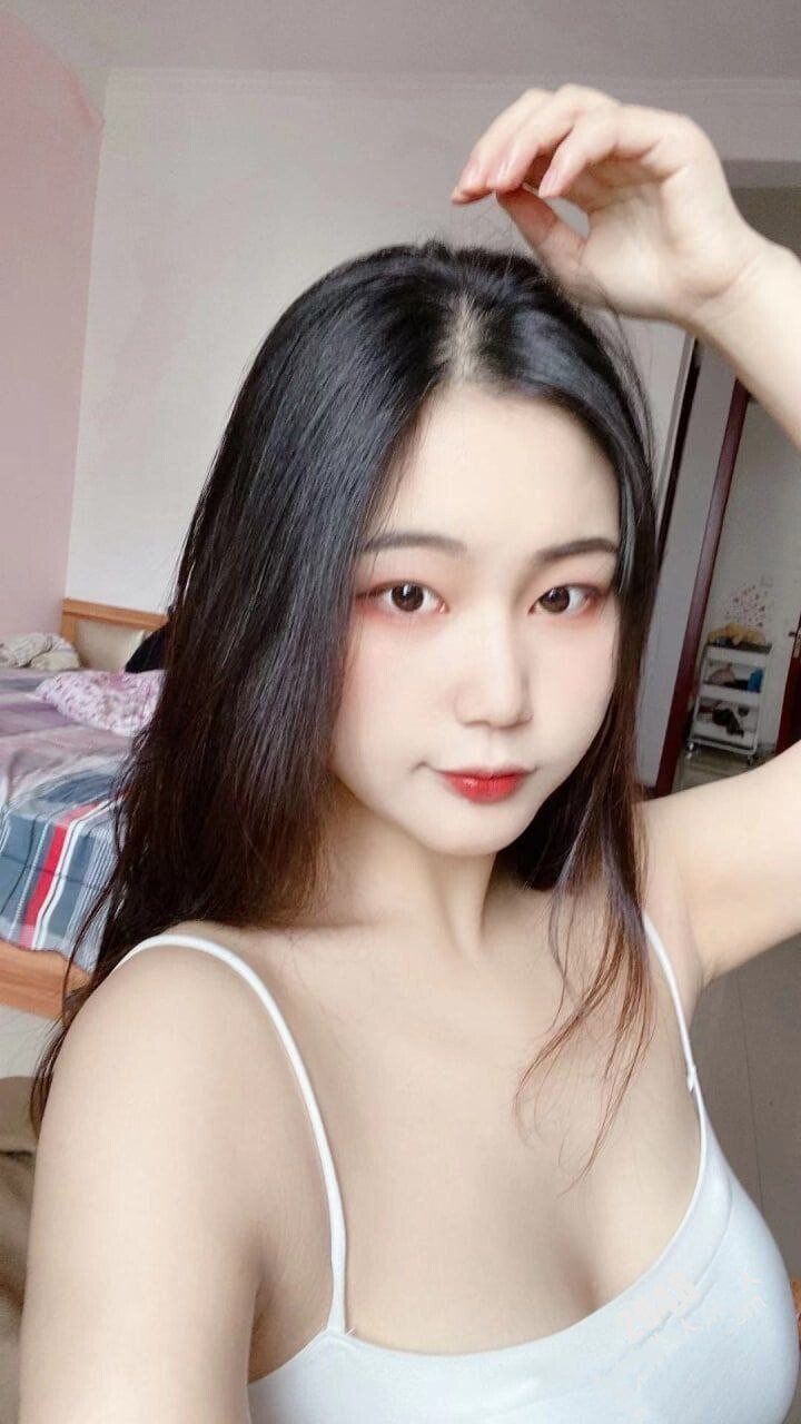 成年免费观看黄页网站-《艳乳欲乱2》动漫 - 小鸡AV洗澡三十分钟被公强玩