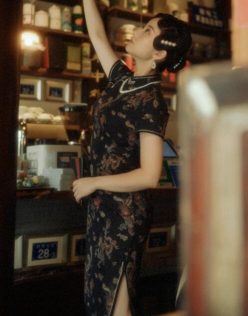 国产精品高清一区二区人妖-夜色毛片永久免费 - 小鸡AV哪里能看毛片