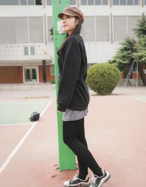 国模燕子大尺度私拍 [-好小好紧H有妇之夫 - 小鸡AV精品福利一区