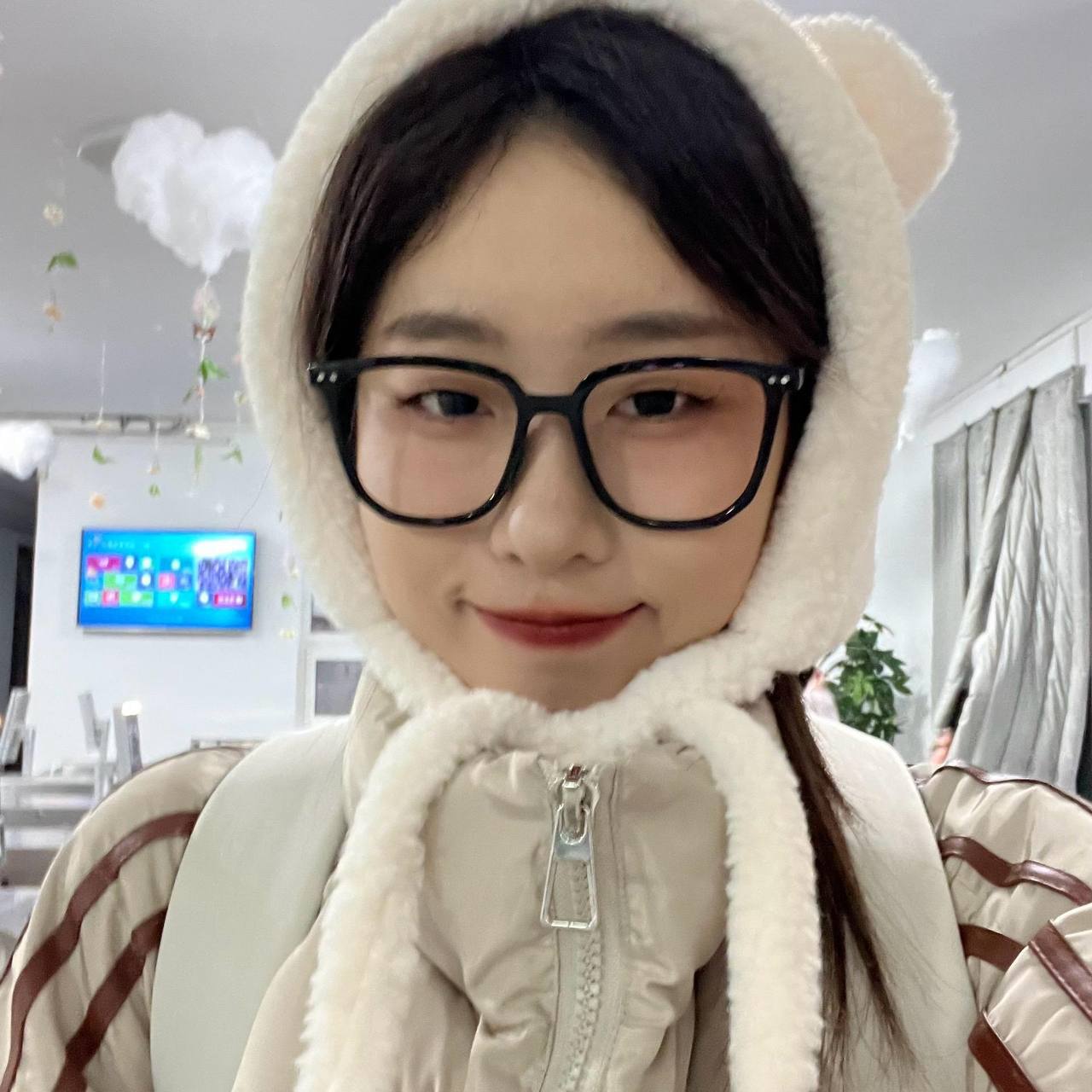 高h乱一女多男强迫调教