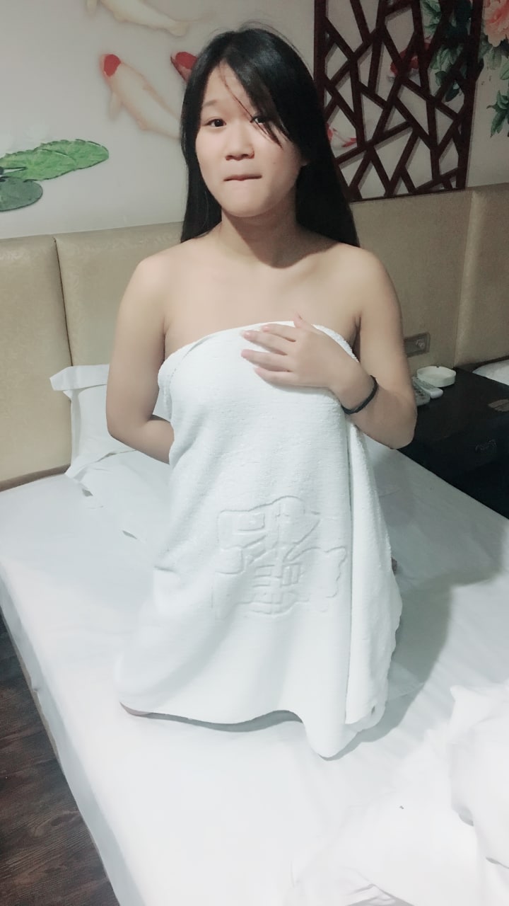 日本三级欧美三级人妇英文