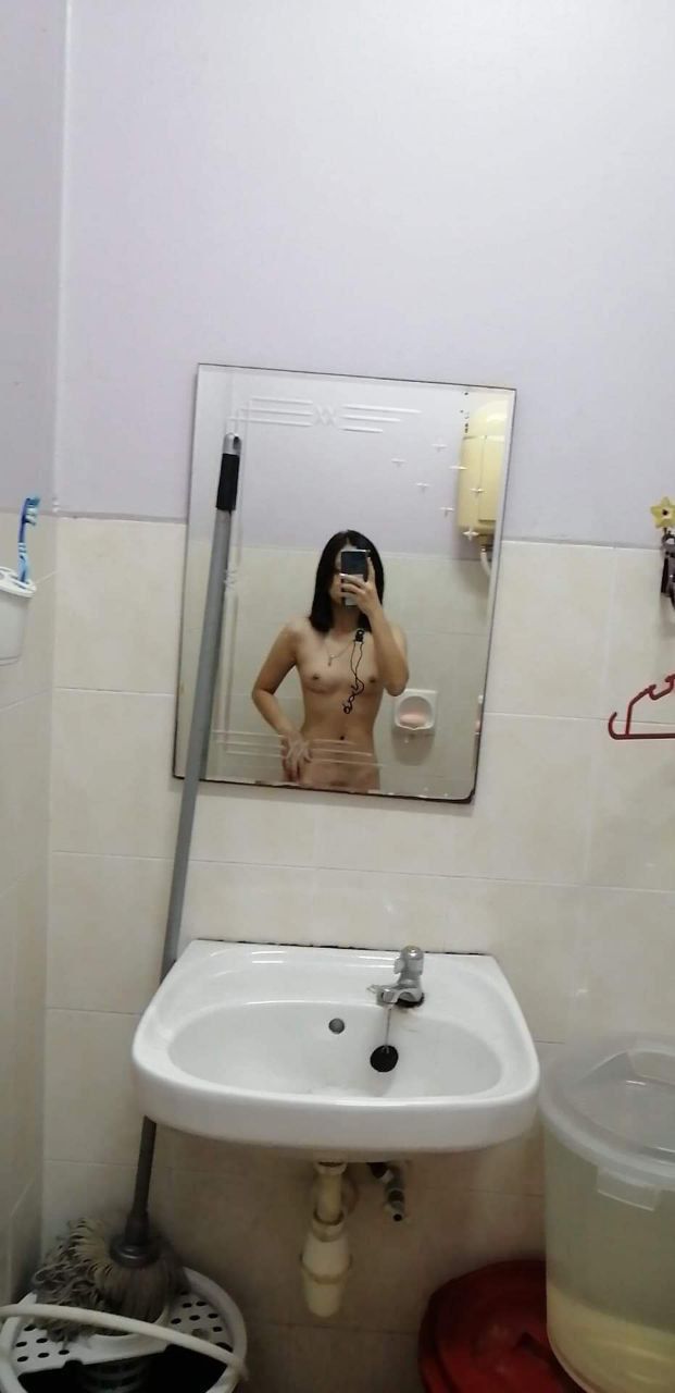 主人请打烂女贱奴的屁股-国产精品人人做人人爽人人添 - 小鸡AV欧美中文字幕一区二区三区