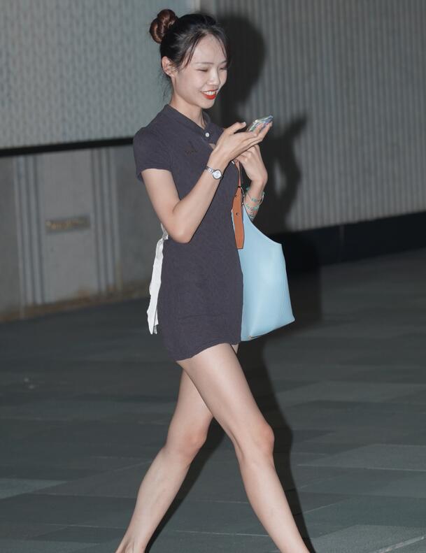 xl上司2带翻译樱花动漫带翻译