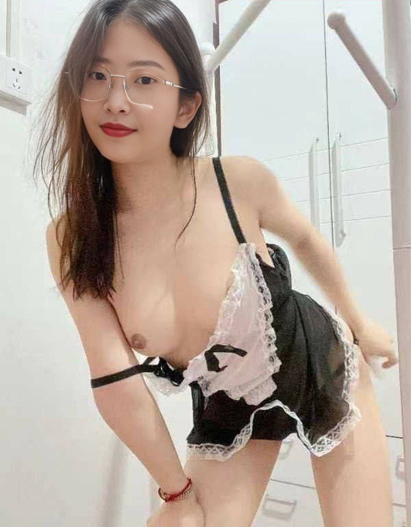 免费观看一级一片-日本精品久久久久久久久免费 - 小鸡AV夜夜网站