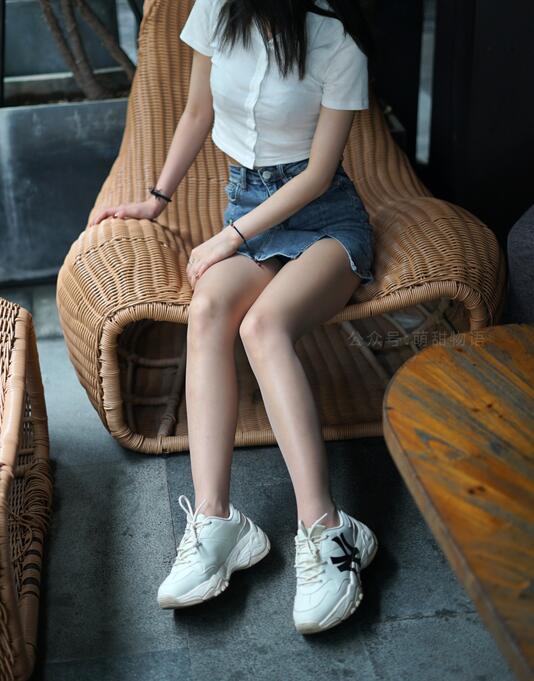 日韩国产在线-电梯小姐动漫在线观看 - 小鸡AV视色影院